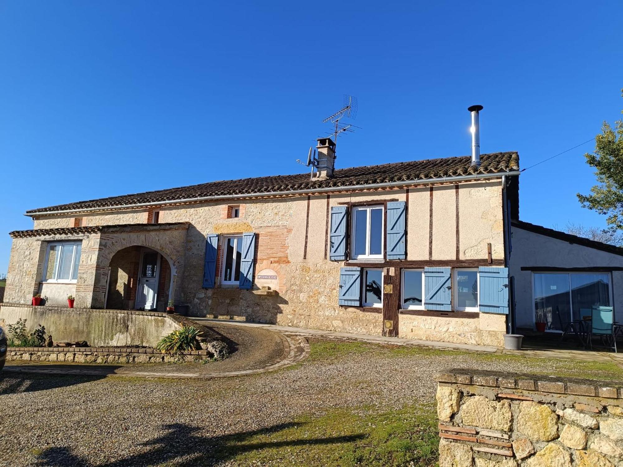 Maison D'Hotes La Fezendes Miradoux Exterior foto